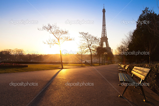 Park-in-paris-near-eiffel.jpg